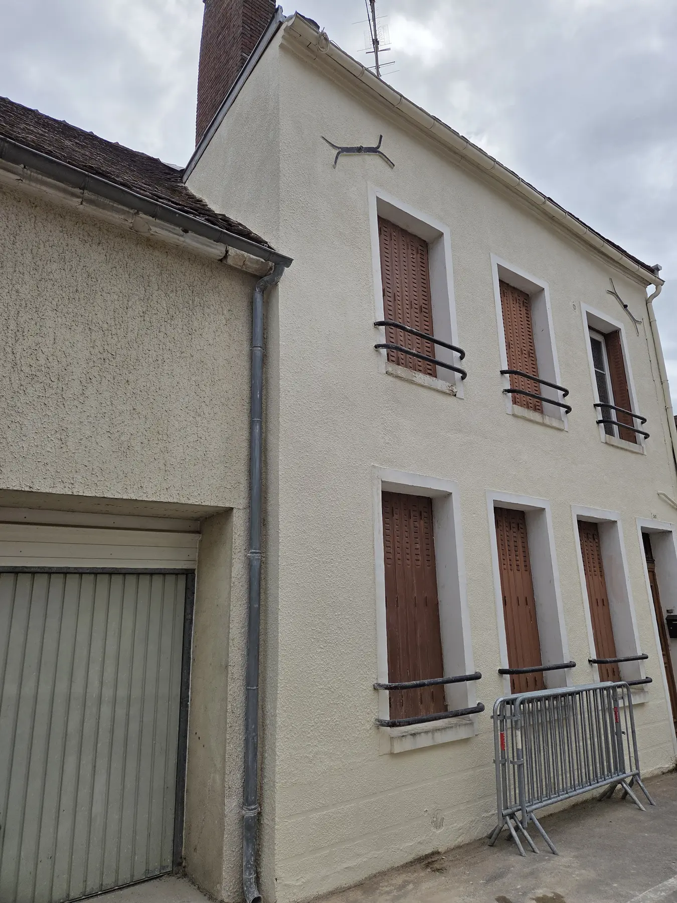 Rénovation de façade, réalisation DCP Constructions à Sens et dans l’Yonne